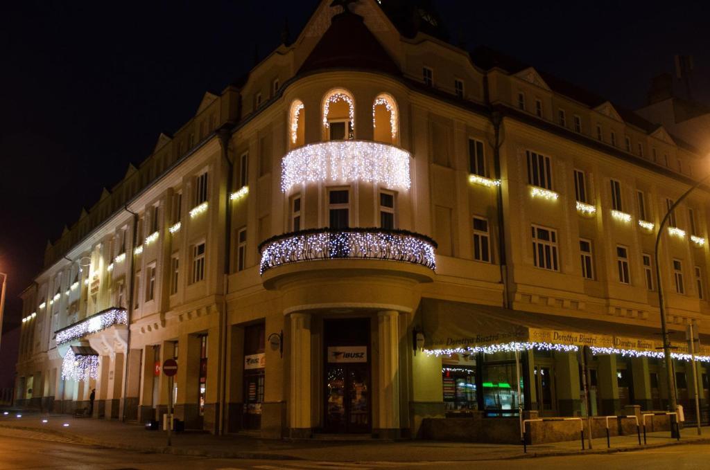 Hotel Dorottya Kaposvar Bagian luar foto